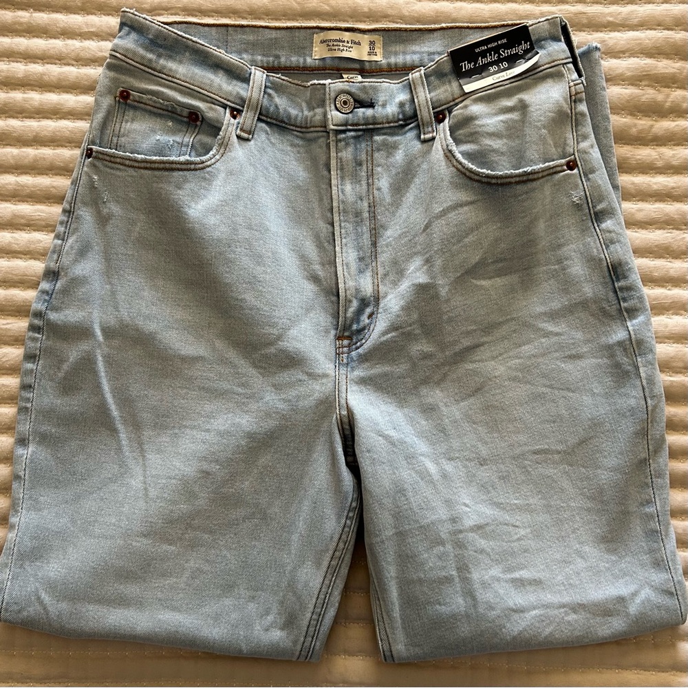 NWT, Abercrombie & Fitch Curve Love The Ankle Straight Ultra High Rise Jeans, 30 - Picture 8 of 11